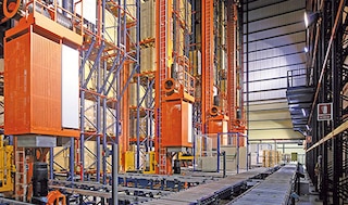 Regalno dvigalo za palete Regalno dvigalo za palete