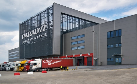Ceramika Paradyż krepi svojo zavezanost najsodobnejšim tehnologijam z novim avtomatiziranim regalnim skladiščem na Poljskem
