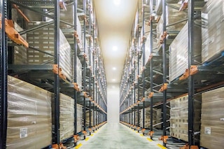 Minimalno stanje zalog: opredelitev in strategije Minimalno stanje zalog: opredelitev in strategije