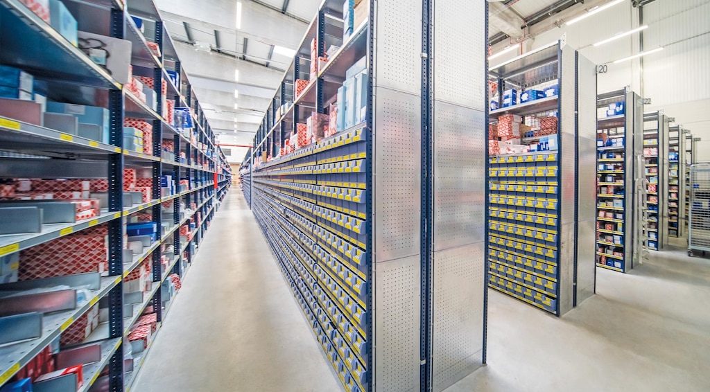 Regali za lahka bremena Regali za lahka bremena