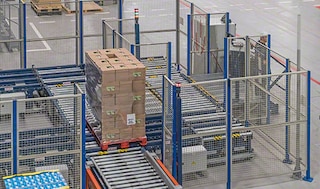 Predelne stene in kletke iz žične mreže Predelne stene in kletke iz žične mreže