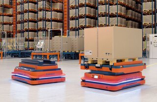 Avtonomni mobilni roboti povečujejo notranji pretok palet