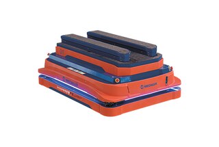 AMR 1500 z dvižno ploščadjo lahko premika tovor na ploščadi ali transporterje