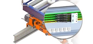 Talne tirnice so pritrjene na tla skladišča